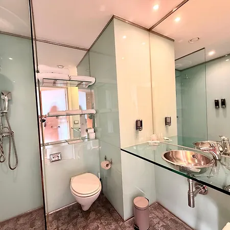 Executive Hotel-3